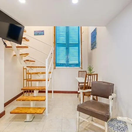 شقة Maltese Charm Meets Designer Living In Prime سليمة
