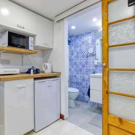 Maltese Charm Meets Designer Living In Prime شقة سليمة