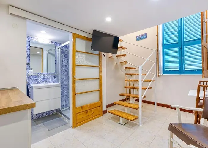 Twentyseven Little In The Heart Of