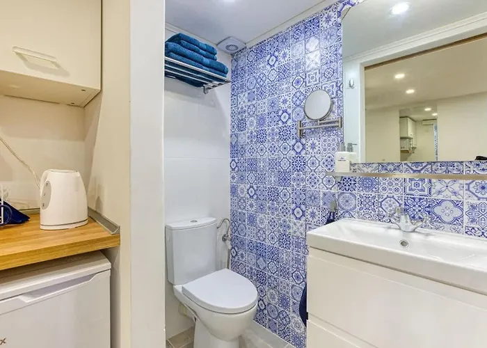 Twentyseven Little In The Heart Of