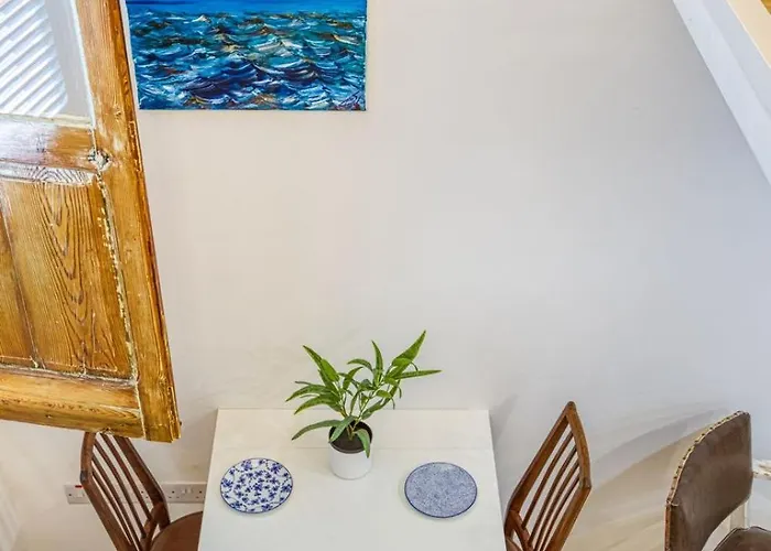 Twentyseven Little In The Heart Of Sliema